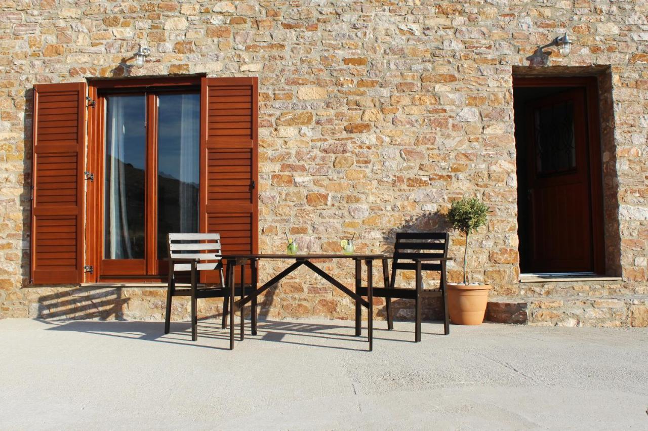 Villa Adeiata Adiata Εξωτερικό φωτογραφία